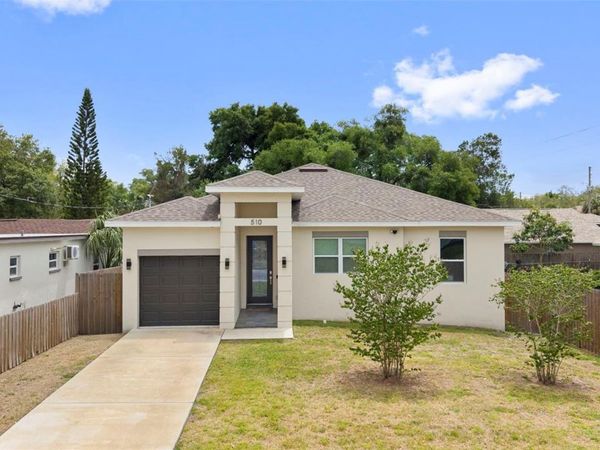 510 E LIME STREET , TARPON SPRINGS, FL 34689