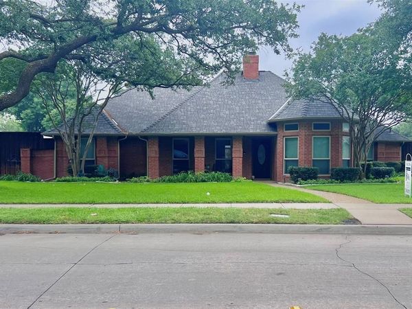 3601 Sailmaker Lane, Plano, TX 75023