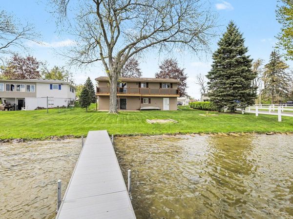 186 Bedford Drive, Brooklyn, MI 49230