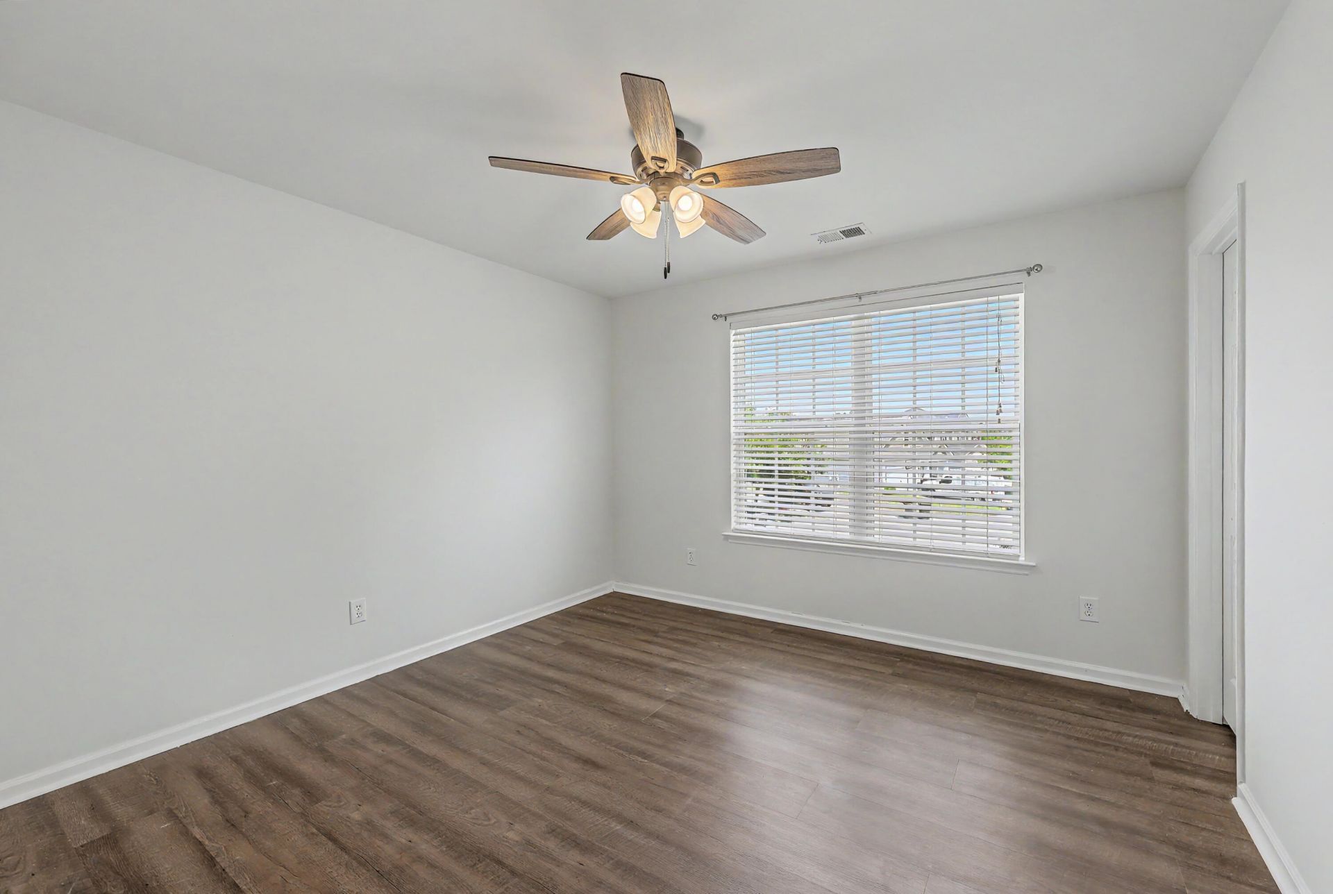 408 Mossy Wood Road Photo 22