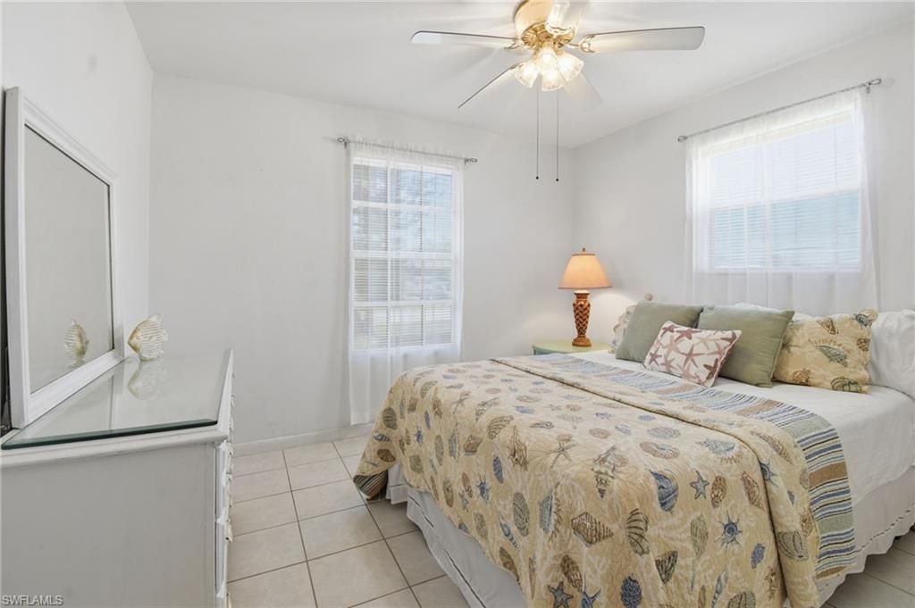2111 NE 25th St, Cape Coral, FL 33909 Photo