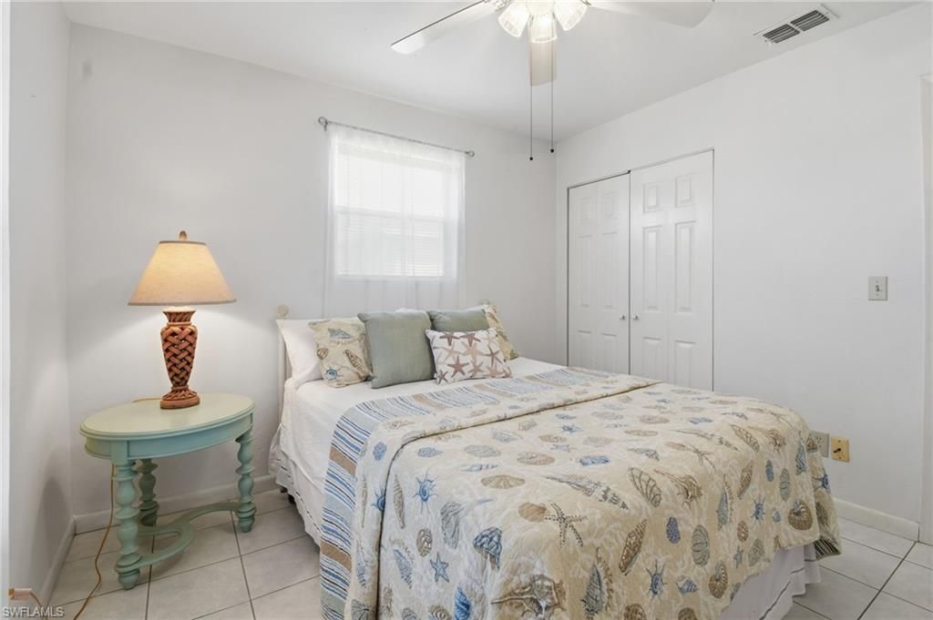 2111 NE 25th St, Cape Coral, FL 33909 Photo