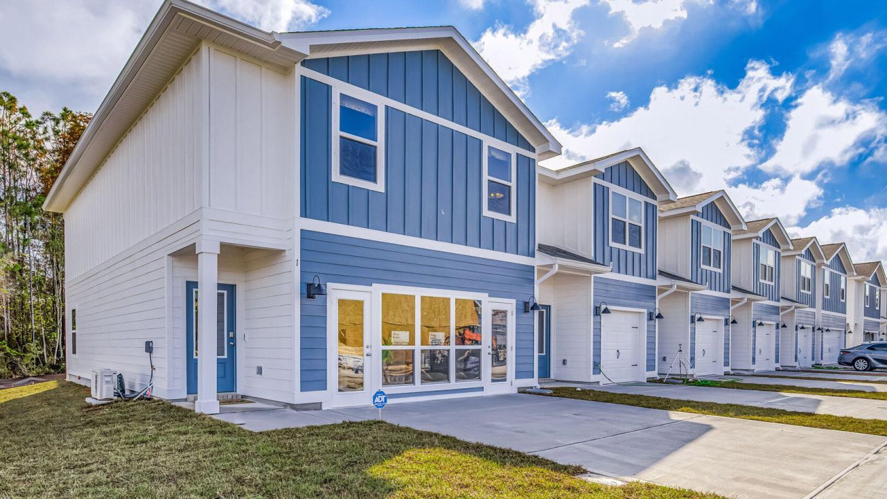 71 Hatten Court, Mary Esther, FL 32569 Main Photo