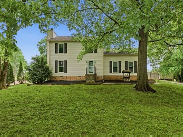 302 Andes Dr , Columbia, TN 38401