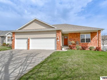 8750 Garland Street, Lincoln, NE 68505