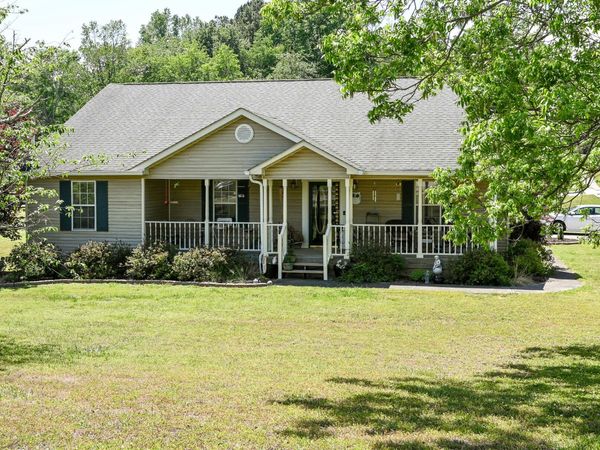 173 Georgia Bell Circle SE, Cleveland, TN 37323