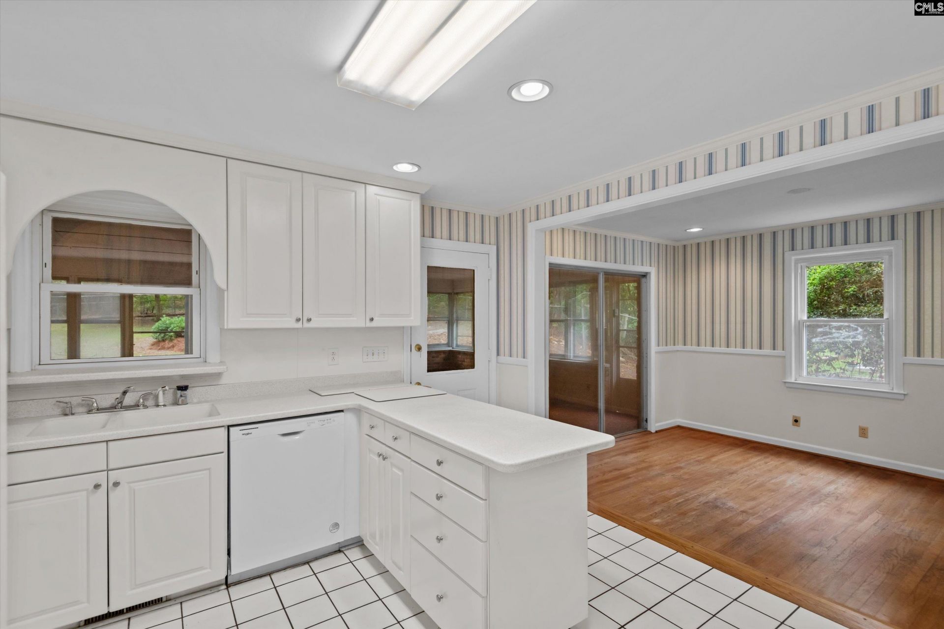 3300 Foxhall Road Photo 11