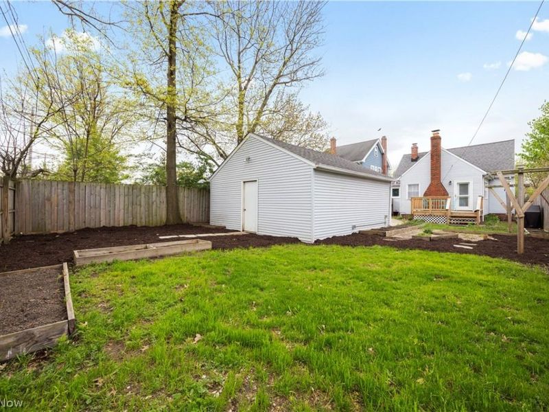 45 E 219th Street , Euclid, OH 44123 Photo 11