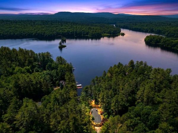 84 Barderry Lane, Nottingham, NH 03290