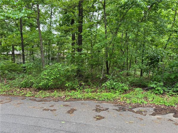 4 Bressay Circle , Bella Vista, AR 72715