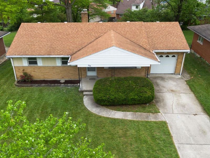 225 Ireland Avenue, Greenhills, OH 45218 Photo 15