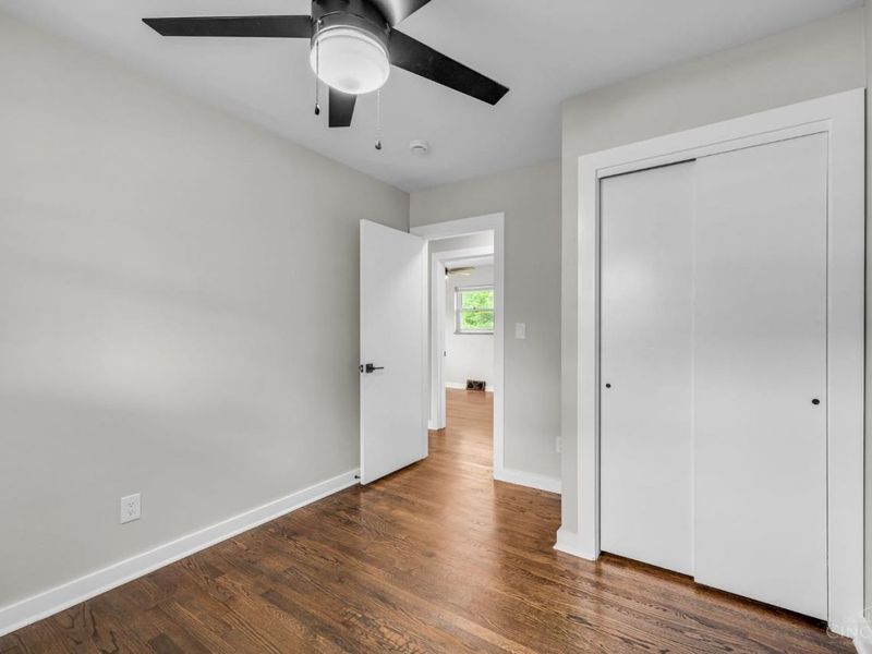 225 Ireland Avenue, Greenhills, OH 45218 Photo 30