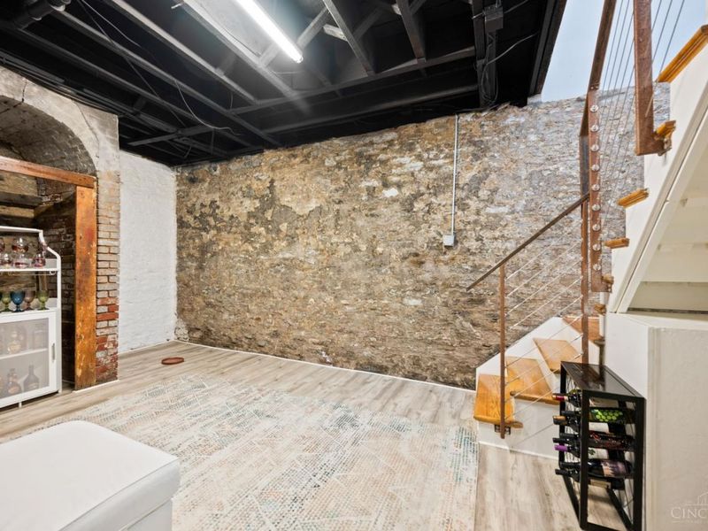 909 Dayton Street, Cincinnati, OH 45214 Photo 45