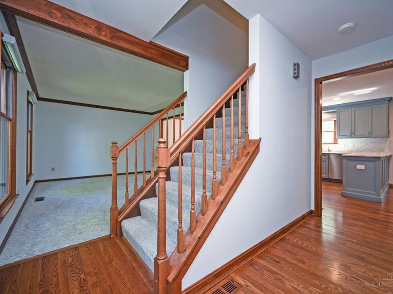 7231 Deer Hollow Drive, West Chester, OH 45069 Photo 5