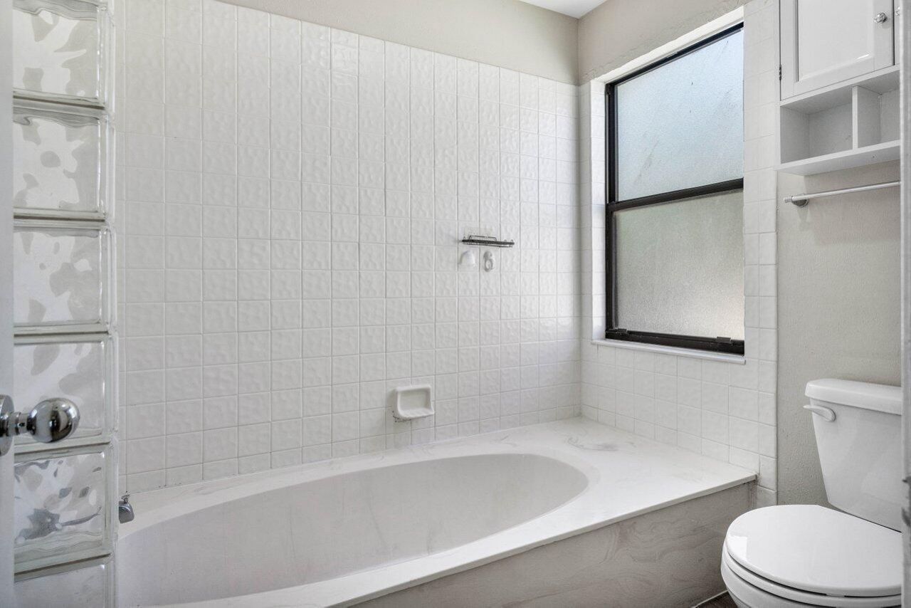 13135 Chadwick Court, Unit 12, Wellington, FL 33414 Photo
