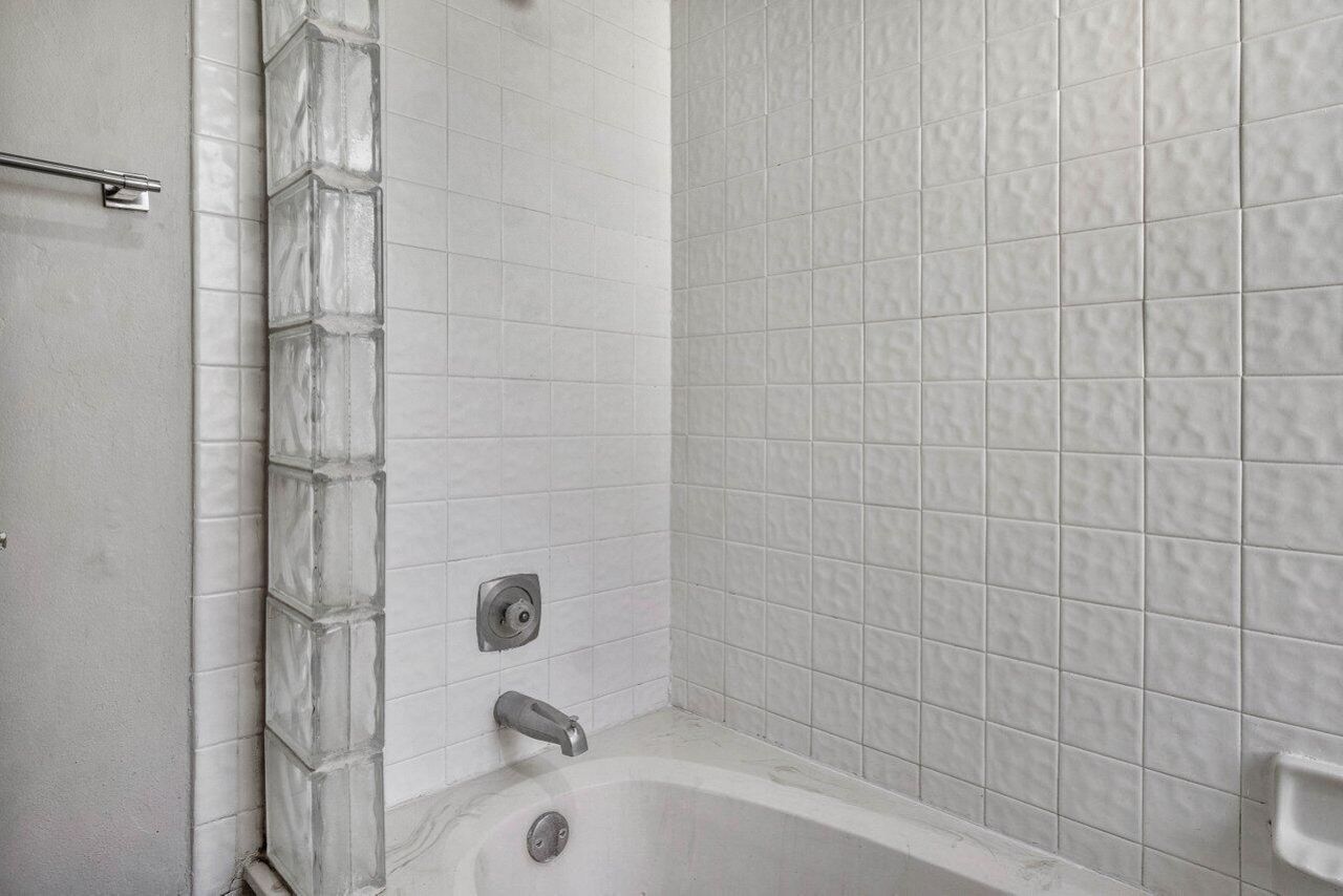 13135 Chadwick Court, Unit 12, Wellington, FL 33414 Photo