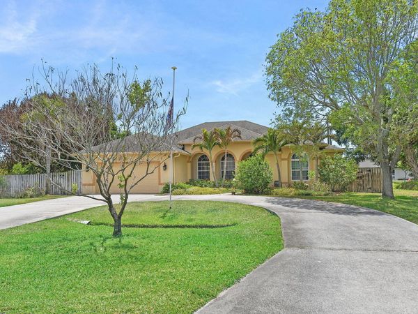 1456 SW Del Rio Boulevard, Port St. Lucie, FL 34953