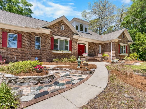 524 Admirals Court SE, Bolivia, NC 28422