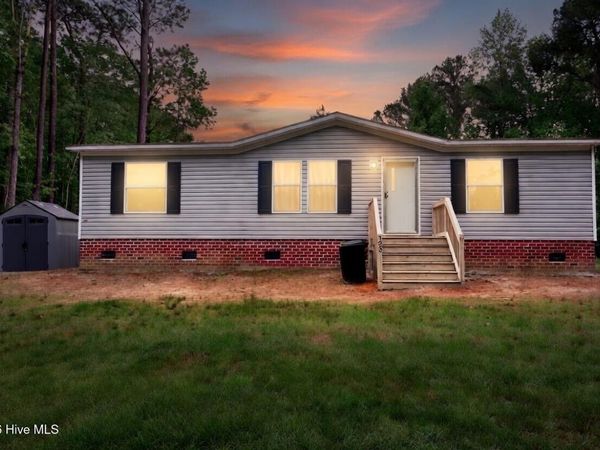 123 Seabreeze Road, Hertford, NC 27944