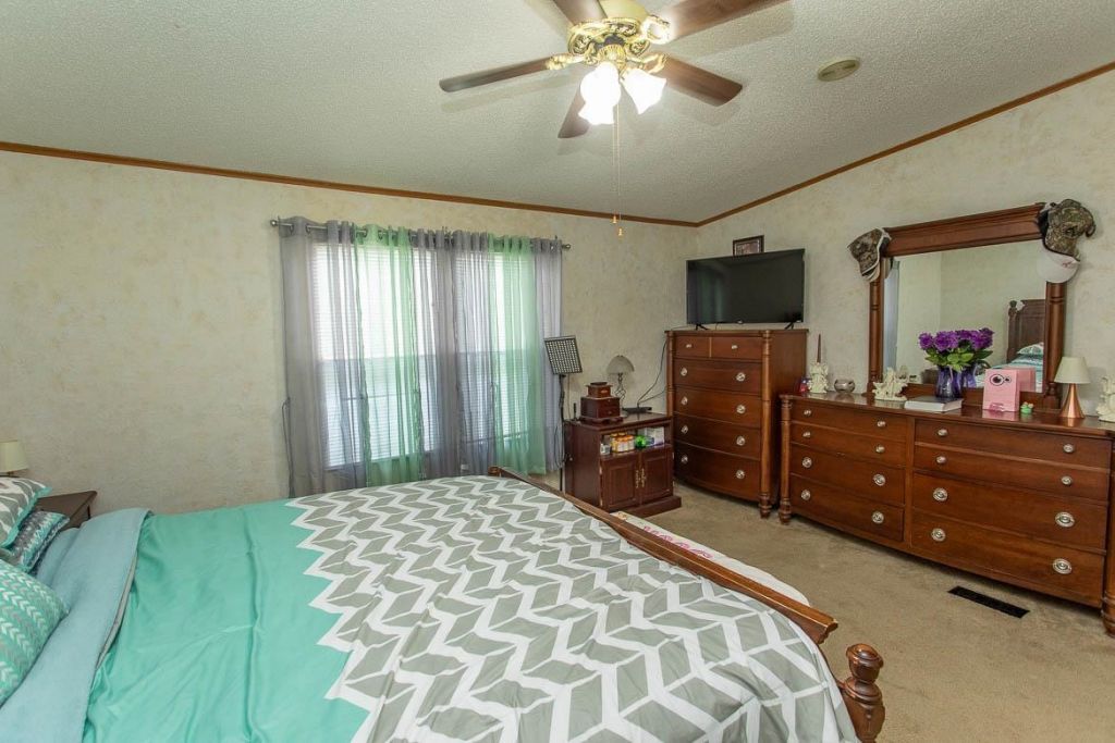2260 Harvey Rd. Photo 28