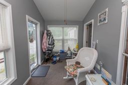 2260 Harvey Rd. photo 4