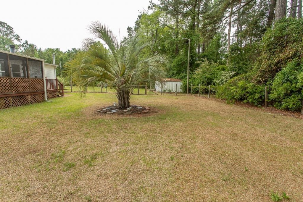 2260 Harvey Rd. Photo 40