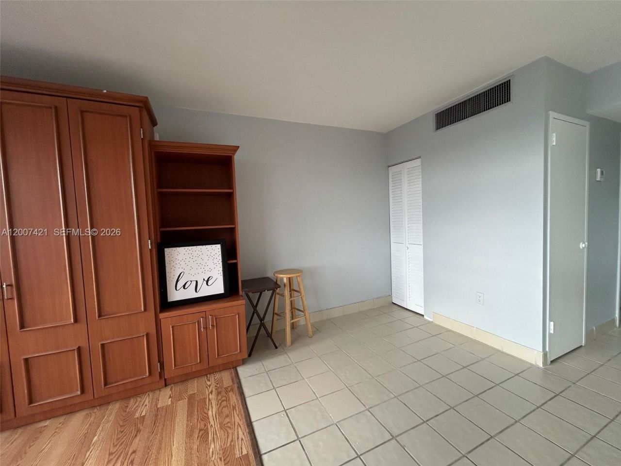 2899 Collins Ave , Unit 1040, Miami Beach, FL 33140 Photo
