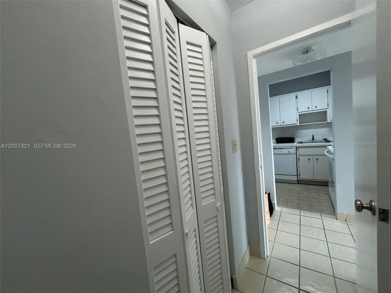 2899 Collins Ave , Unit 1040, Miami Beach, FL 33140 Photo