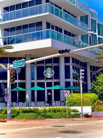 2899 Collins Ave , Unit 1040, Miami Beach, FL 33140 Photo