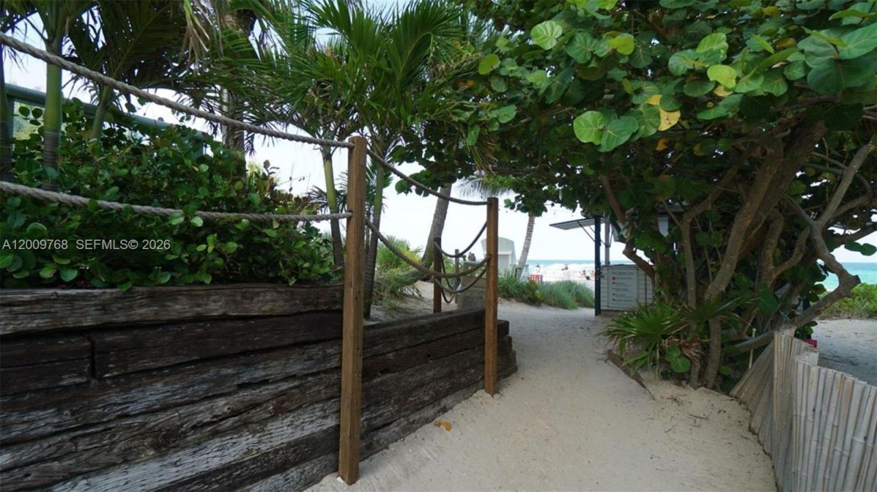17315 Collins Ave , Unit 702, Sunny Isles Beach, FL 33160 Photo