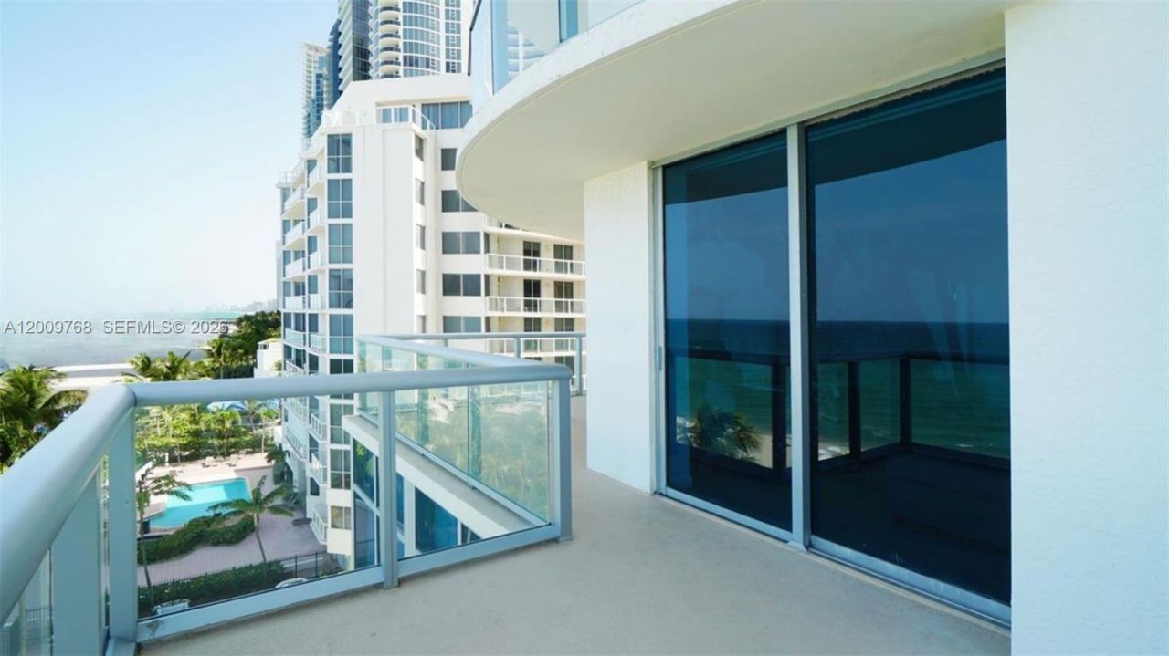 17315 Collins Ave , Unit 702, Sunny Isles Beach, FL 33160 Photo