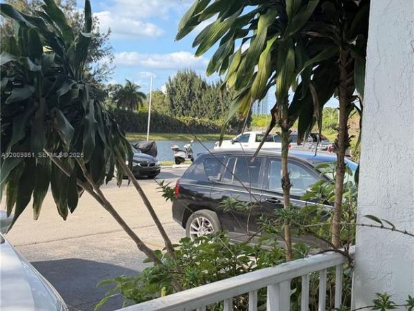 16465 NE 22nd Ave , Unit 105, North Miami Beach, FL 33160