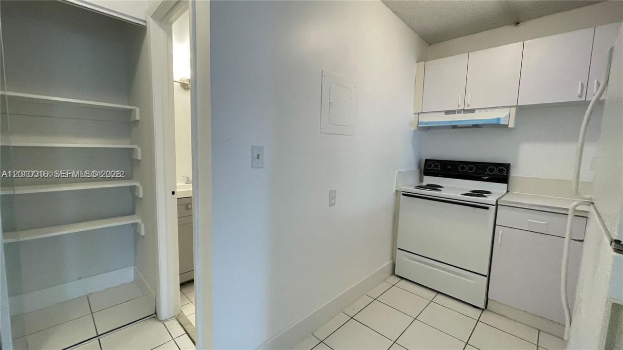 271 NW 177th St , Unit B-104, Miami Gardens, FL 33169 Photo