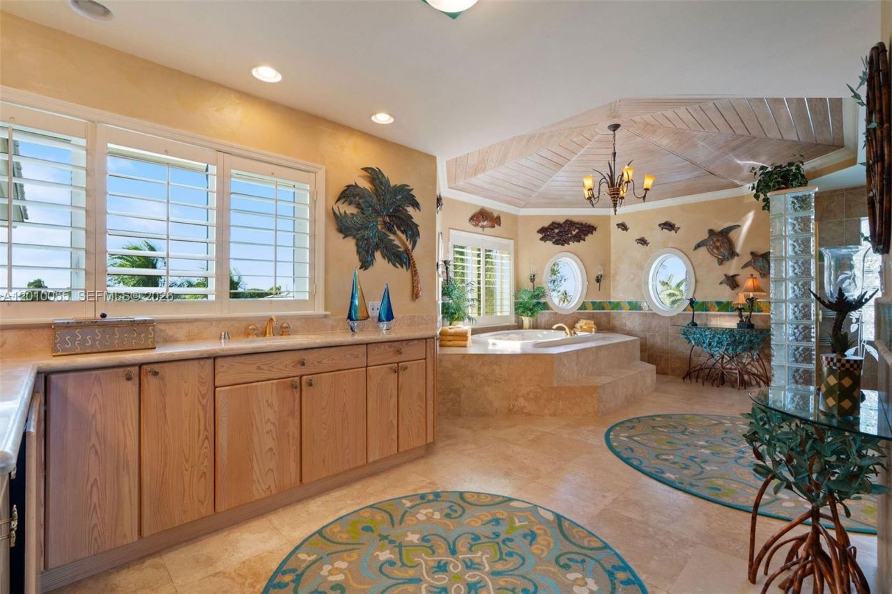 545 Ocean Cay Dr , Key Largo, FL 33037 Photo