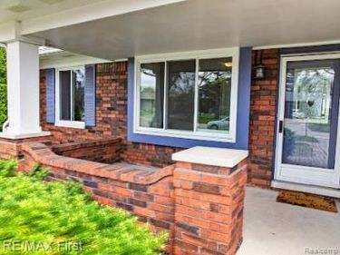 42446 Sycamore Drive, Sterling Heights, MI 48313