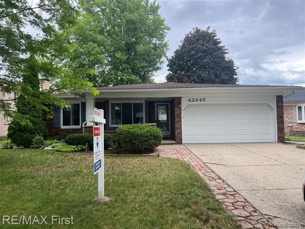 42446 Sycamore Drive, Sterling Heights, MI 48313
