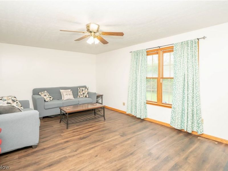 5782 Drenta Circle SW, Navarre, OH 44662 Photo 12