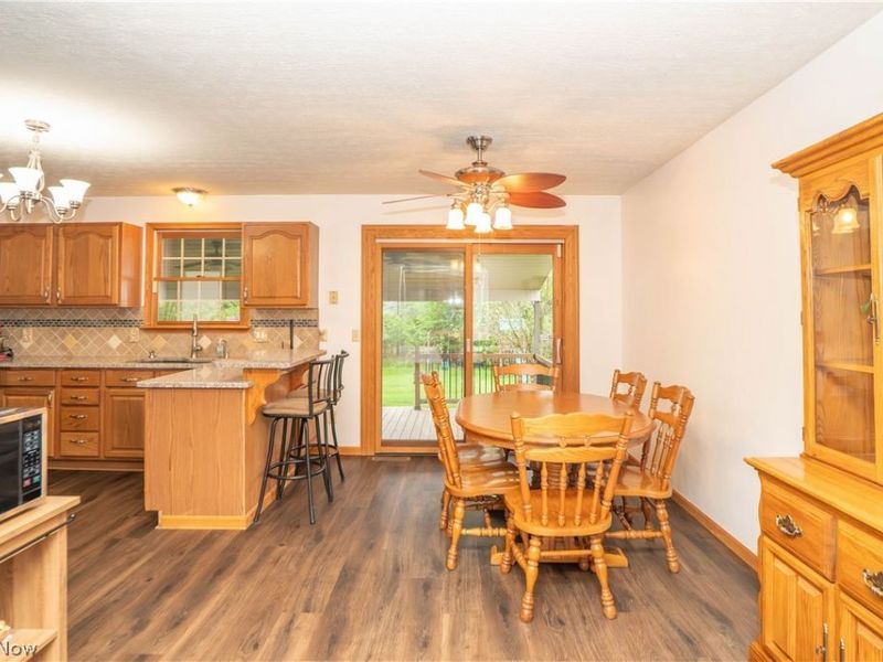 5782 Drenta Circle SW, Navarre, OH 44662 Photo 8