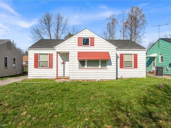 2521 Greenvale Road , Cleveland, OH 44121