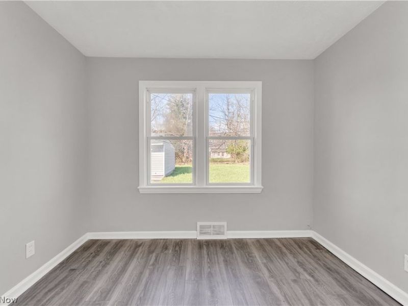 2521 Greenvale Road , Cleveland, OH 44121 Photo 16