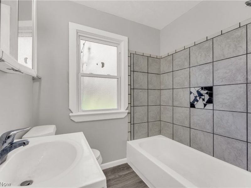 2521 Greenvale Road , Cleveland, OH 44121 Photo 20