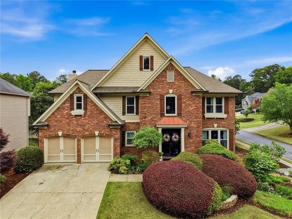 4459 Woodford Pass NE, Roswell, GA 30075