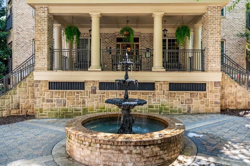1055 Piedmont Avenue Ne, Unit 207, Atlanta, GA 30309 Main Photo