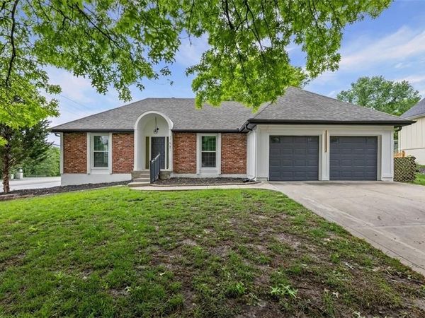 11901 W 100th Street, Lenexa, KS 66215