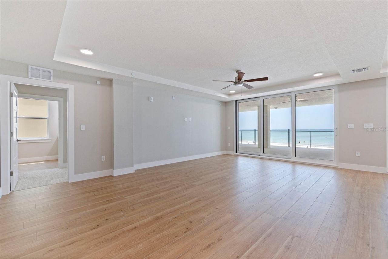 14048 Gulf Boulevard, Unit 202, Madeira Beach, FL 33708 Photo