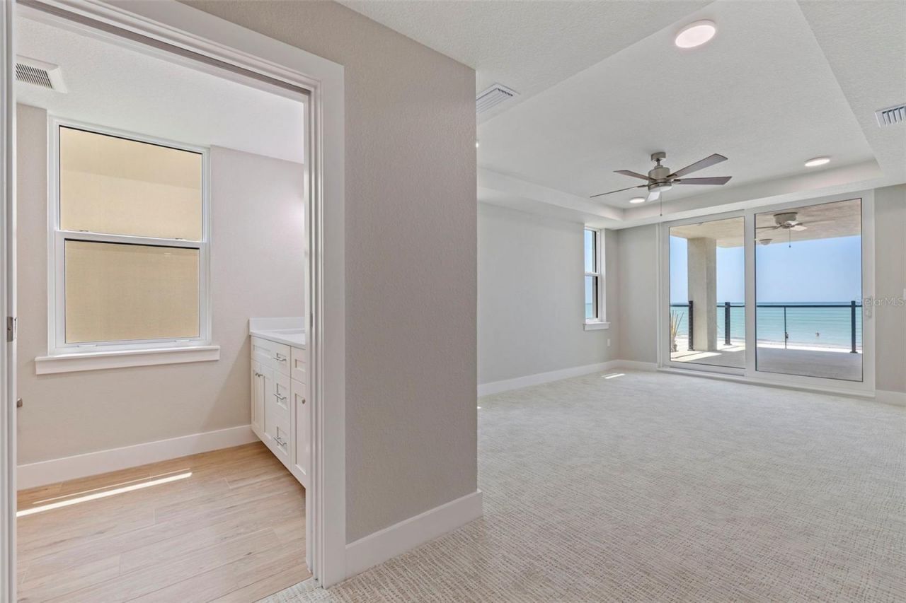 14048 Gulf Boulevard, Unit 202, Madeira Beach, FL 33708 Photo