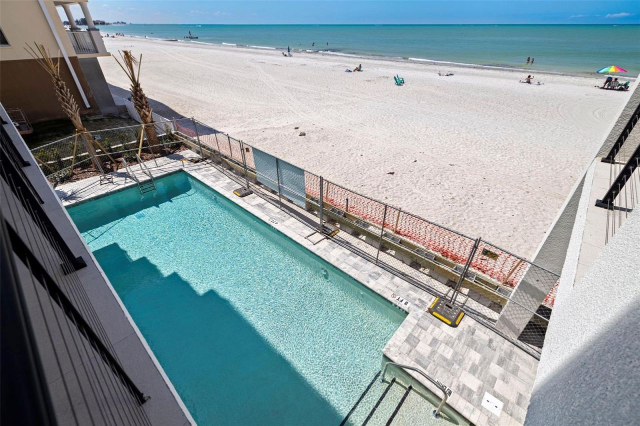 14048 Gulf Boulevard, Unit 202, Madeira Beach, FL 33708 Photo