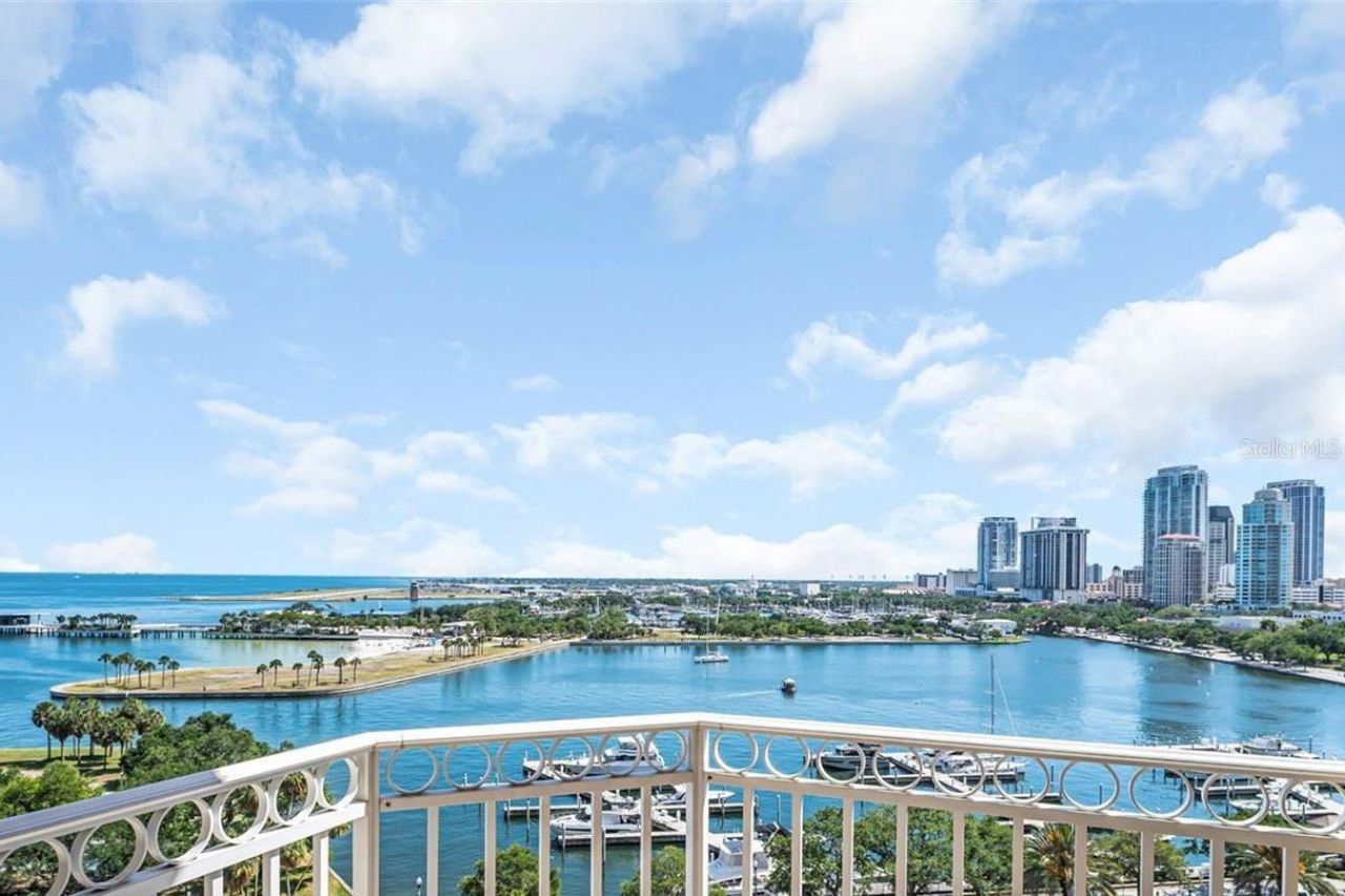 555 5th Avenue Ne, Unit 1122, Saint Petersburg, FL 33701 Photo