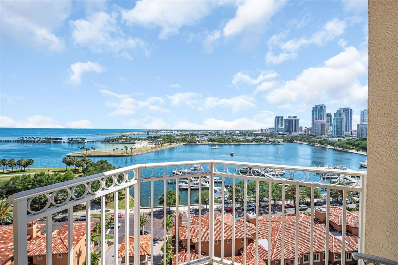 555 5th Avenue Ne, Unit 1122, Saint Petersburg, FL 33701 Photo