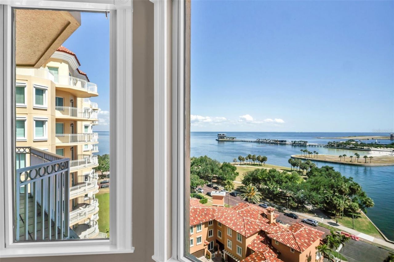 555 5th Avenue Ne, Unit 1122, Saint Petersburg, FL 33701 Photo